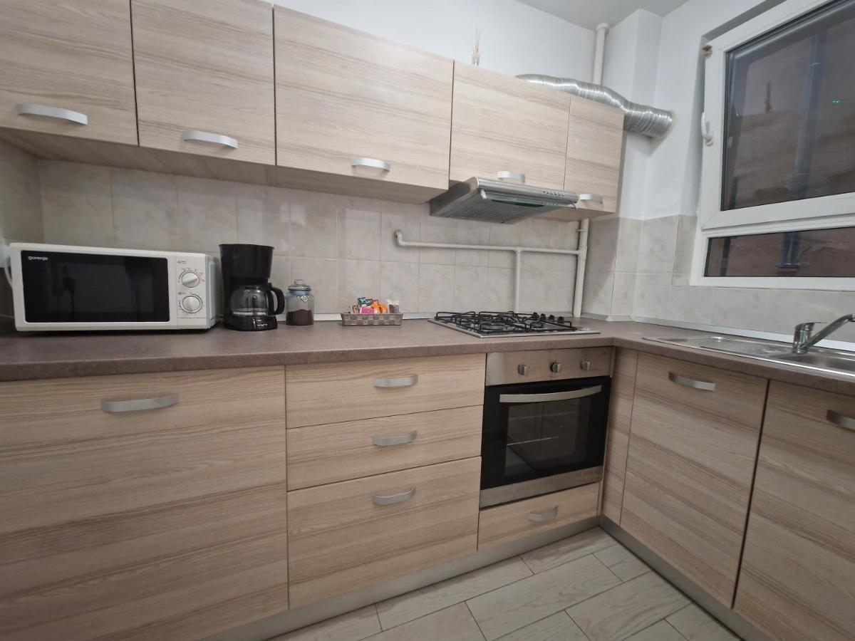 City Center Apartment Bukarest Eksteriør billede